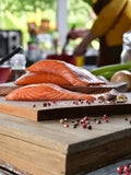 Trozos de Cola de Salmón Con Piel 1 Kg